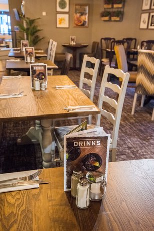 Imagen del bar/restaurante del Hotel Caledonian, Leven. Foto 3