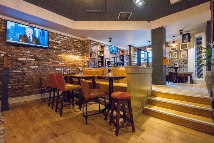 Imagen del bar/restaurante del Hotel Caledonian, Leven. Foto 5