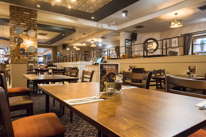 Imagen del bar/restaurante del Hotel Caledonian, Leven. Foto 11