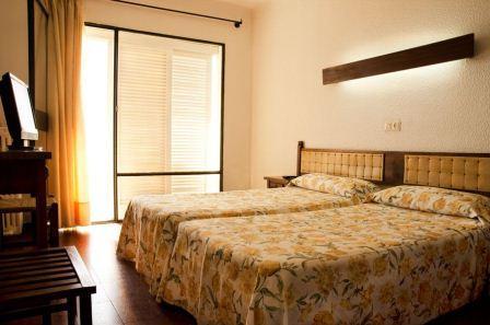 Imagen de la habitación del Hotel Calella Park Hotel. Foto 2