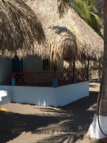 Imagen de la habitación del Hotel Caleta Azul. Foto 2