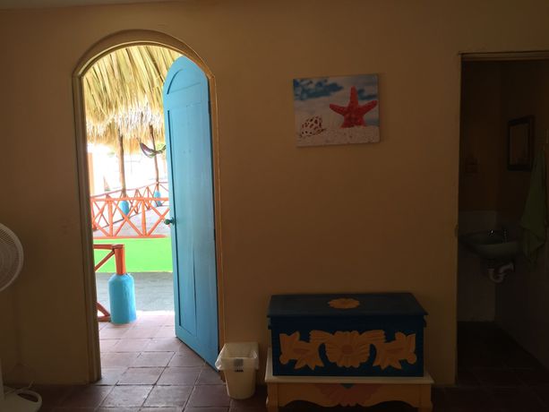 Imagen de la habitación del Hotel Caleta Azul. Foto 6