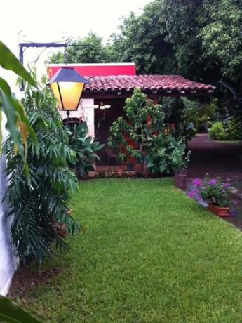 Imagen general del Hotel Caleta. Foto 1