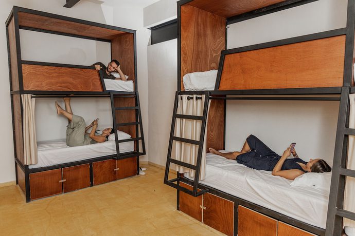 Imagen de la habitación del Hotel Caleta Hostel. Foto 16