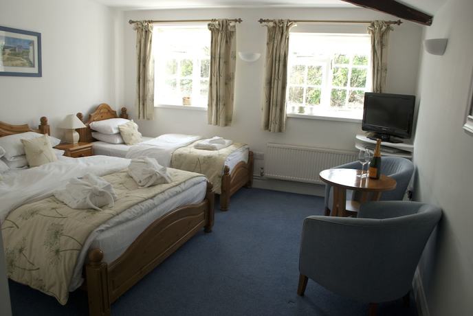 Imagen de la habitación del Hotel Caley. Foto 7