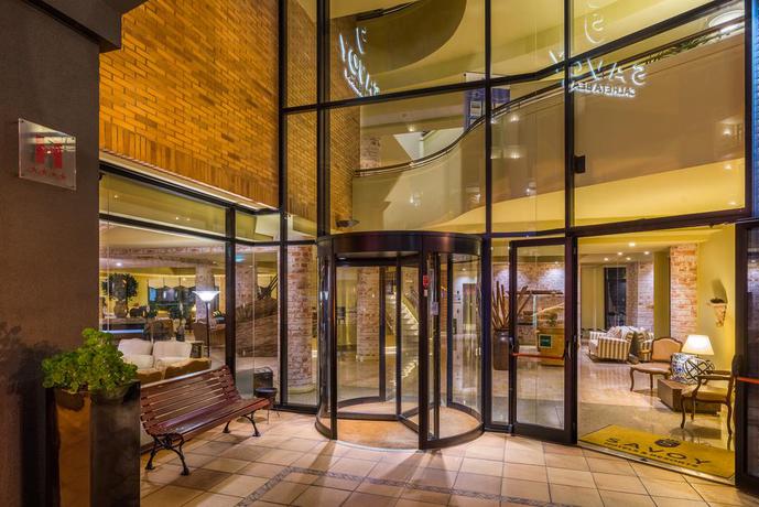 Imagen de los interiores del Hotel Calheta Beach - All Inclusive. Foto 11