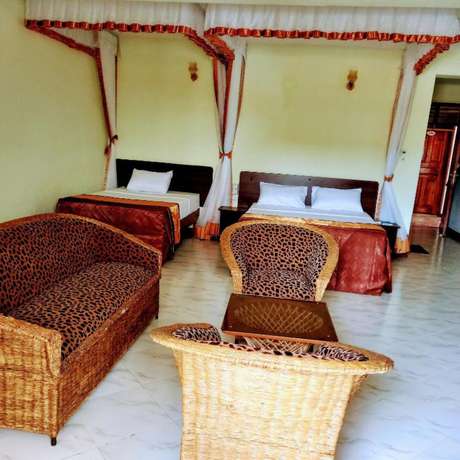 Imagen de la habitación del Hotel CaliTwapa and Restaurant. Foto 9