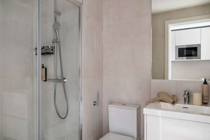 Imagen de la habitación del Hotel Calido Valdebebas. Foto 13