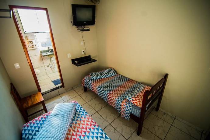 Imagen de la habitación del Hotel Calif&oacute;rnia, Jata&iacute;. Foto 10