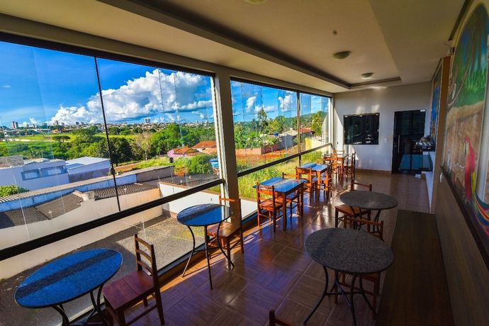Imagen del bar/restaurante del Hotel Calif&oacute;rnia, Jata&iacute;. Foto 4