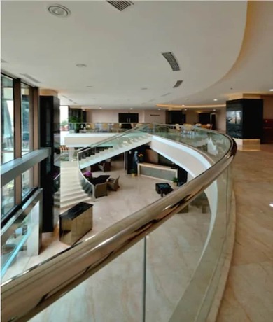 Imagen general del Hotel California Bandung. Foto 1