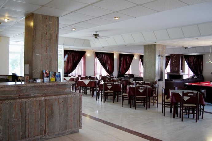 Imagen general del Hotel California Beach - Adults Only. Foto 6