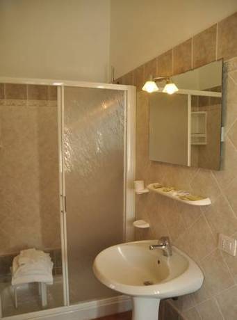 Imagen de la habitación del Hotel California, CARLOFORTE. Foto 6