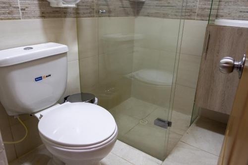 Imagen de la habitación del Hotel California Del Exito. Foto 10