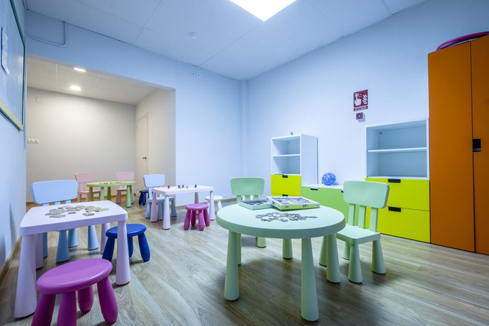 Imagen de los interiores del Hotel California Garden. Foto 20