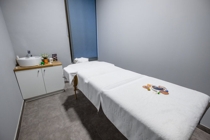 Imagen de los interiores del Hotel California Garden. Foto 22