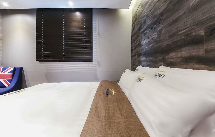 Imagen de la habitación del Hotel California, Guri. Foto 14