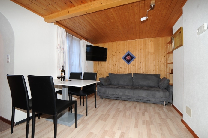 Imagen de la habitación del Hotel California House Klosters. Foto 10