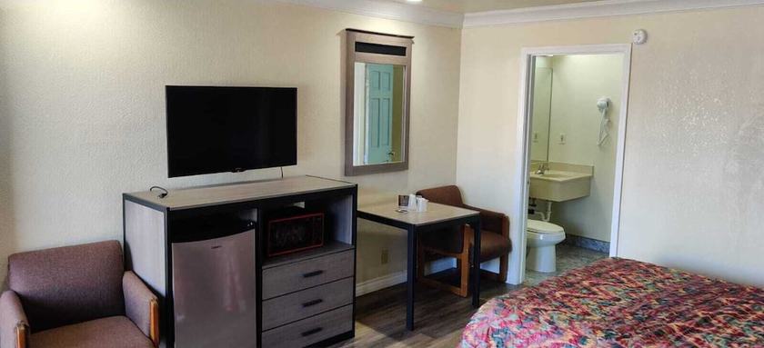 Imagen de la habitación del Hotel California Inn, Anaheim. Foto 12