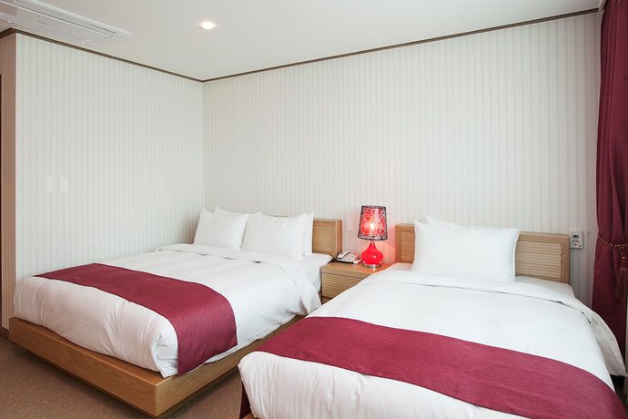 Imagen de la habitación del Hotel California Jeju. Foto 6