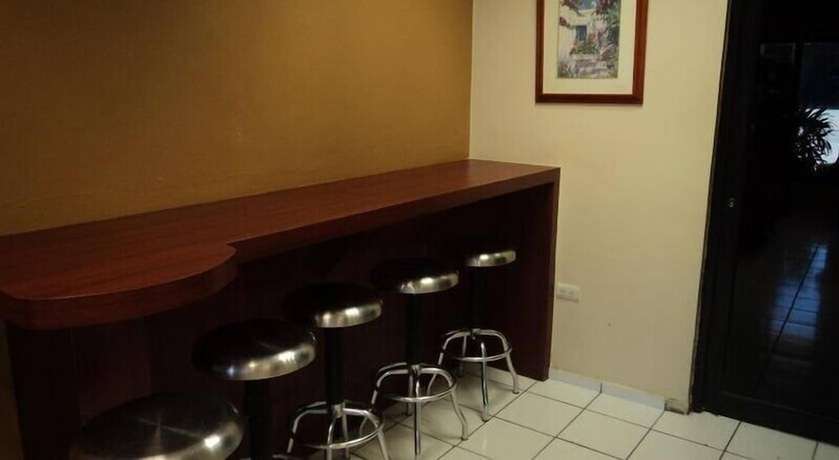 Imagen del bar/restaurante del Hotel California, Navojoa. Foto 6