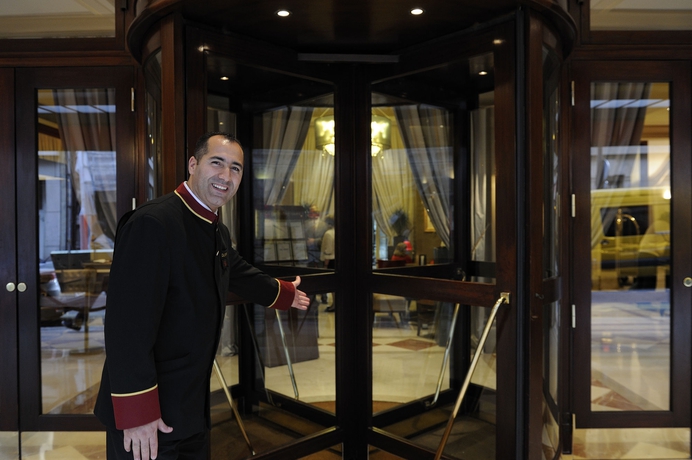 Imagen de los interiores del Hotel California Paris Champs-Elysées. Foto 10