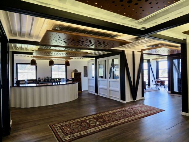 Imagen de los interiores del Hotel California Road At Inkwell Wines. Foto 38