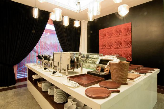 Imagen general del Hotel California Saigon & Rooftop Pool. Foto 6