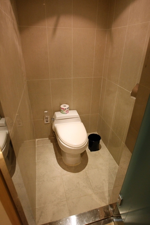 Imagen de la habitación del Hotel California Seocho. Foto 8