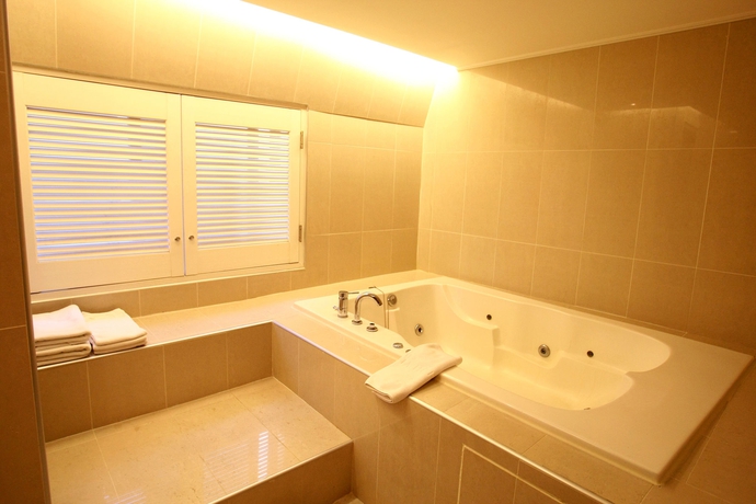 Imagen de la habitación del Hotel California Seocho. Foto 9