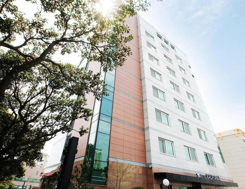 Imagen general del Hotel California, Seogwipo. Foto 1