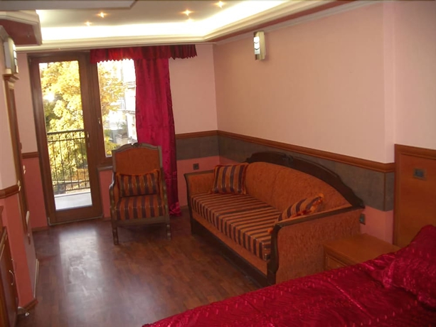 Imagen de la habitación del Hotel California, Sofia. Foto 3