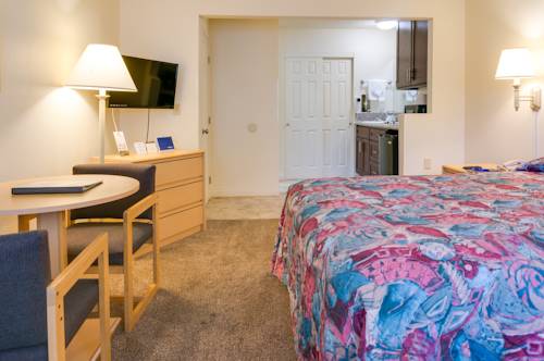 Imagen de la habitación del Hotel California Suites. Foto 5