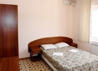 Imagen de la habitación del Hotel California, Sukko. Foto 2