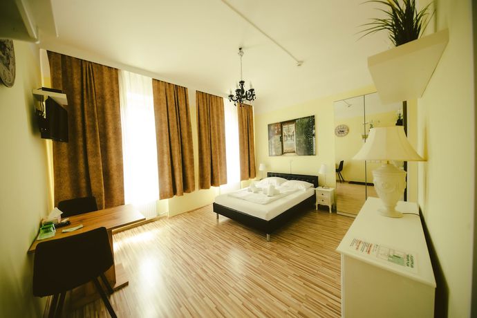 Imagen general del Hotel California, Viena. Foto 1