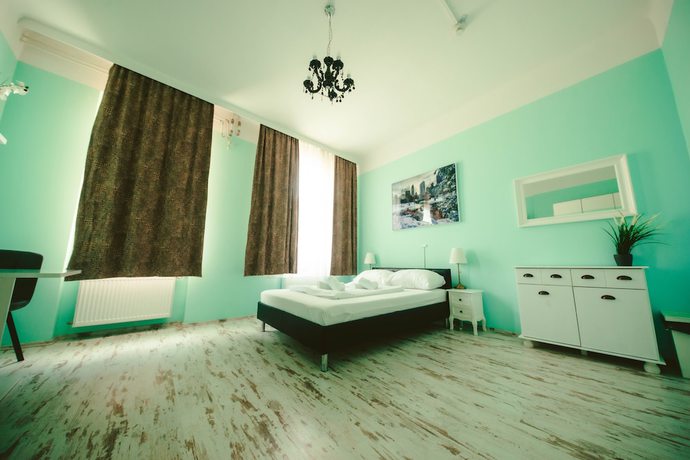 Imagen de la habitación del Hotel California, Viena. Foto 12