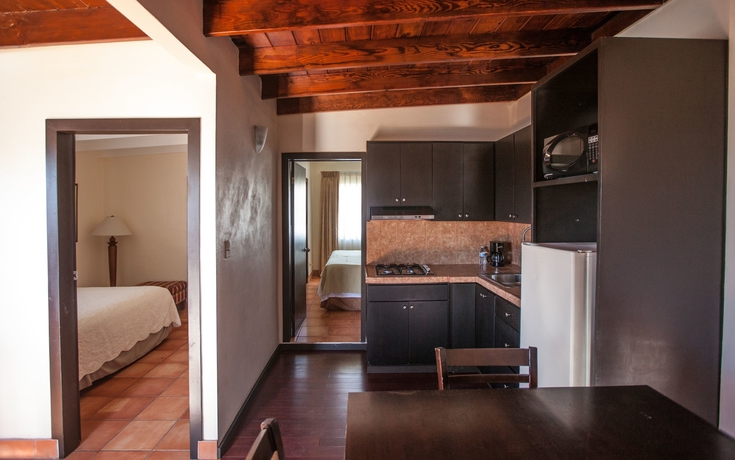 Imagen de la habitación del Hotel California Villas Y. Foto 11