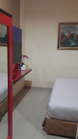 Imagen de la habitación del Hotel California, Yakarta. Foto 4