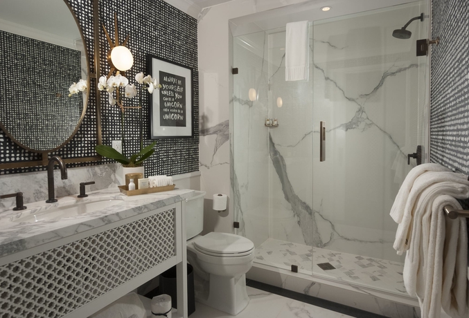 Imagen de la habitación del Hotel Californian. Foto 11