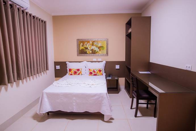 Imagen de la habitación del Hotel Caligio. Foto 9