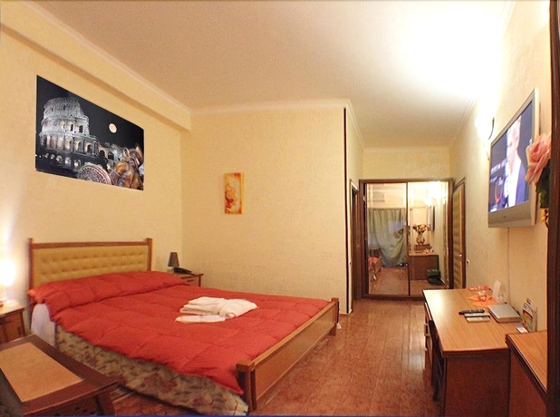 Imagen de la habitación del Hotel Caligola Resort. Foto 6