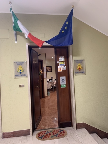 Imagen de los interiores del Hotel Caligola Resort. Foto 17