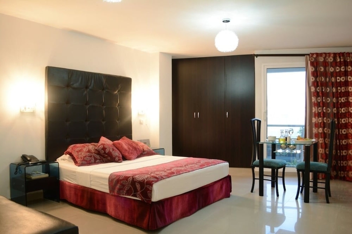 Imagen de la habitación del Hotel Calima Real. Foto 2