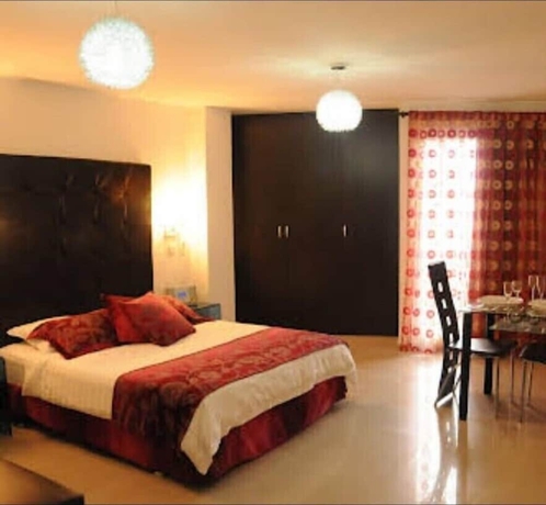 Imagen de la habitación del Hotel Calima Real. Foto 3