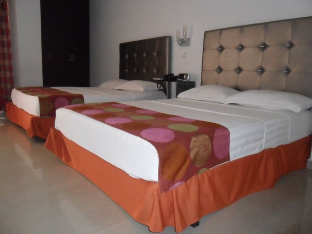 Imagen de la habitación del Hotel Calima Real. Foto 6