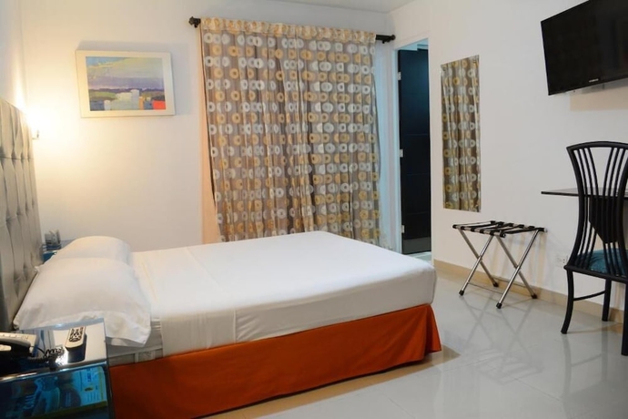 Imagen de la habitación del Hotel Calima Real. Foto 11