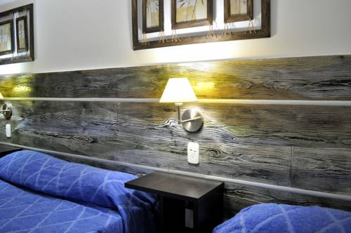 Imagen de la habitación del Hotel Calimera. Foto 4