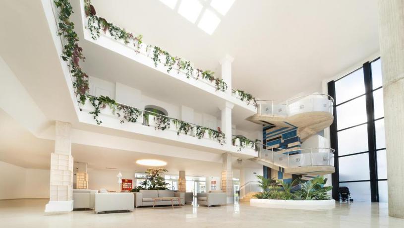 Imagen de los interiores del Hotel Calimera Fido Gardens. Foto 16