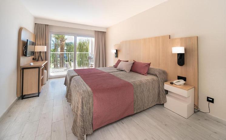 Imagen de la habitación del Hotel Calimera Fido Gardens. Foto 3