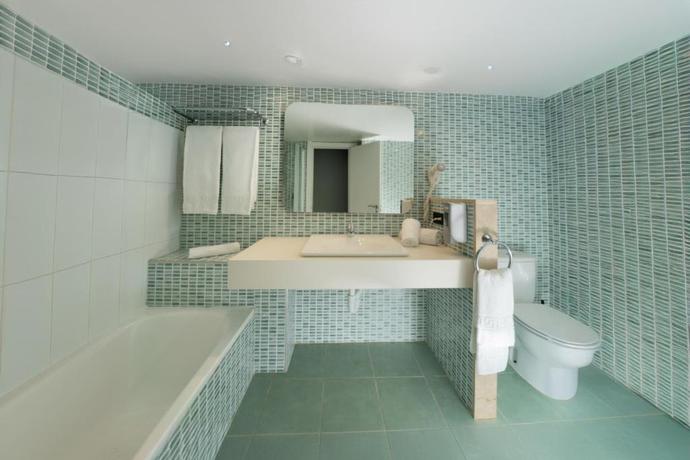 Imagen de la habitación del Hotel Calimera Fido Gardens. Foto 8